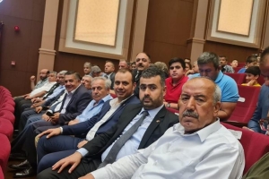 Milli Eğitim Bakanlığı ve Şahinbey Belediyemizin işbirliği ile düzenlenen, 'Gençlerin Mesleki Eğitimlerini Destekleme Protokolü'ne Lokantacılar. Gaziantep Lokantacılar,Kebapçılar Pastacılar,Baklavacılar,Tatlıcılar Başkanı olarak katılım sağladık.